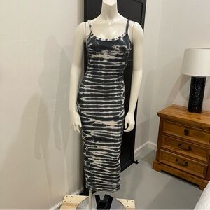 Forever 21 Black and White Striped Midi Dress